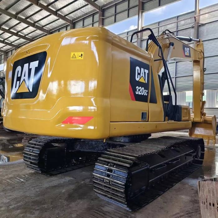 CAT 320GC